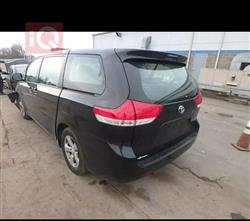 تۆیۆتا سیانا